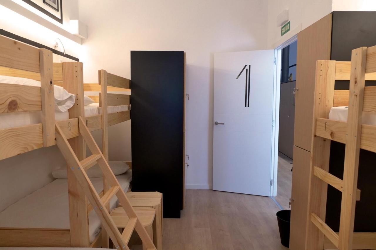 Guitar Hostel Bilbao Eksteriør bilde